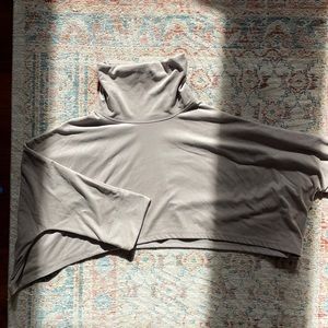 Velvet cropped sweater